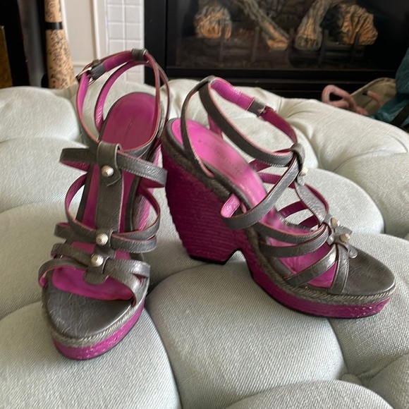 Balenciaga Arena Espadrille Wedges - Picture 1 of 16